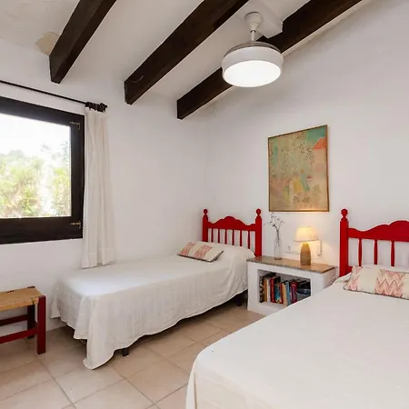 Binisagoc B - With Private Pool Free Wifi *